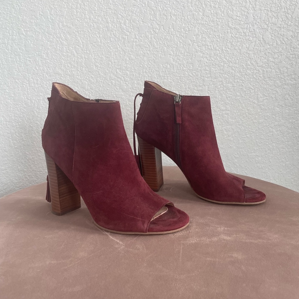 Halogen Open Toe Suede Burgundy Booties 8